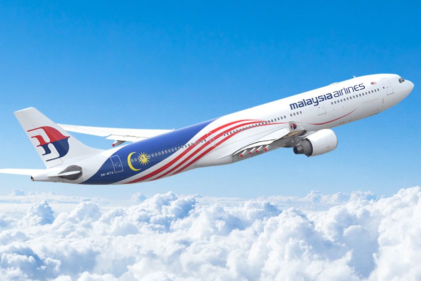 Malaysia Airlines phục vụ các chuyến bay quốc tế và nội địa