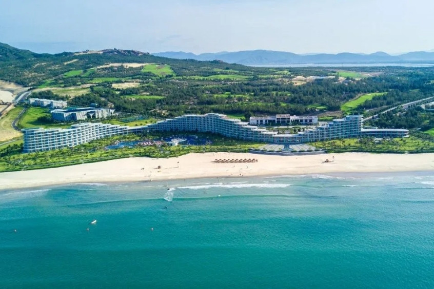 Đại ngàn chạm biển xanh