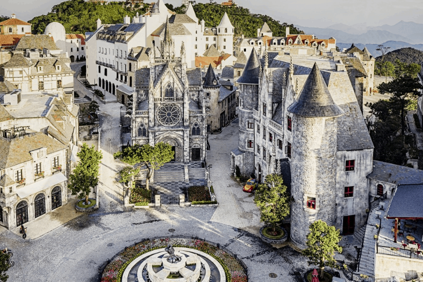 làng pháp bà nà hills