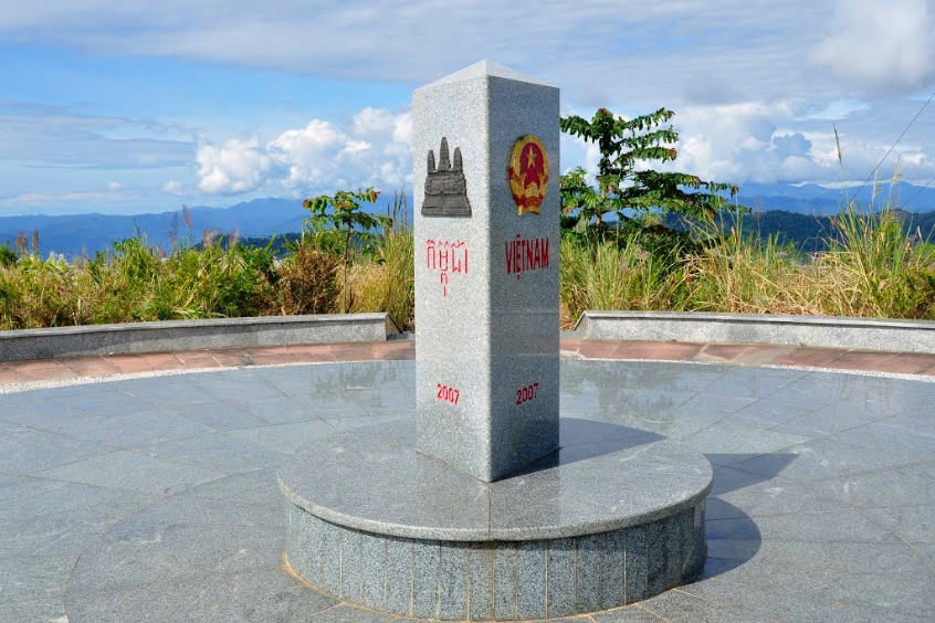 Đây là nơi giao nhau của ba quốc gia Việt Nam – Lào – Campuchia 