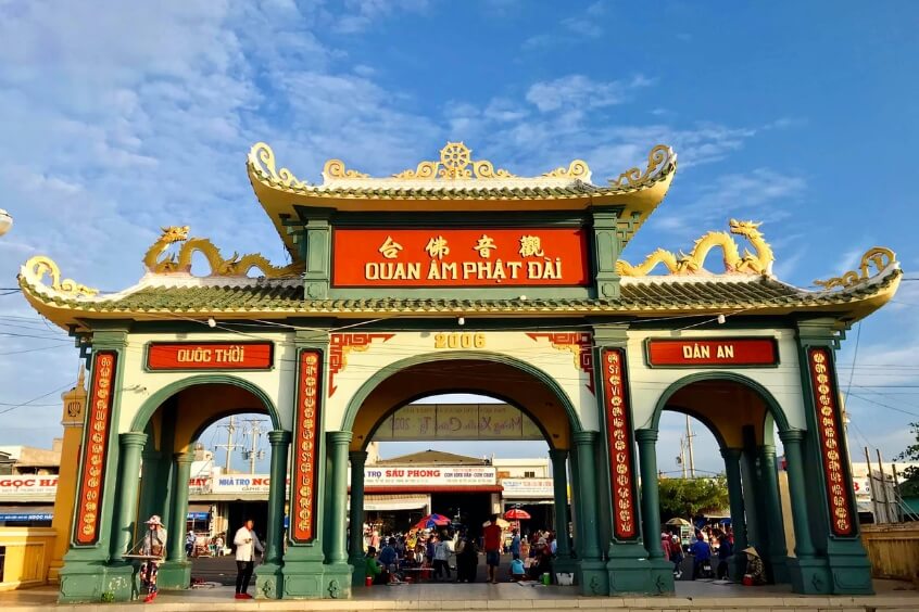 hiêm ngưỡng tượng Mẹ Nam Hải giữa không gian thanh tịnh