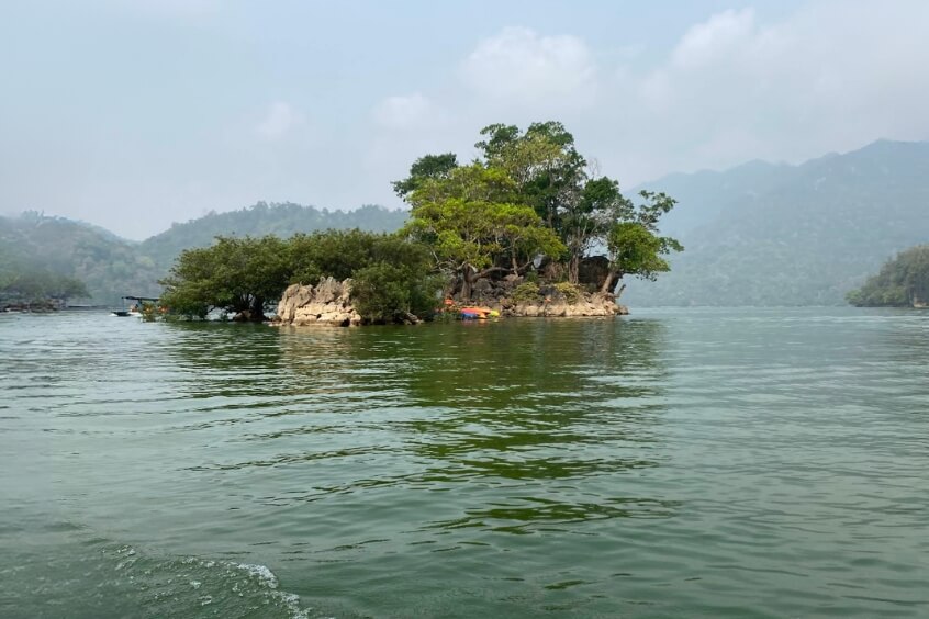 TOP 15 địa điểm du lịch Bắc Kạn tuyệt đẹp 2025