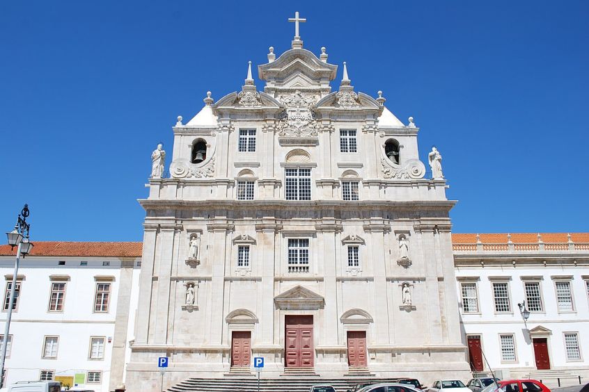 Nhà thờ Mới Sé Nova - Vẻ đẹp kiến trúc cổ kính giữa lòng Coimbra