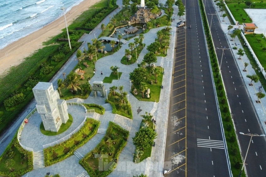  Quảng trường 1 Tháng 4 - Một địa điểm giải trí check-in nổi bật hàng đầu của Phú Yên