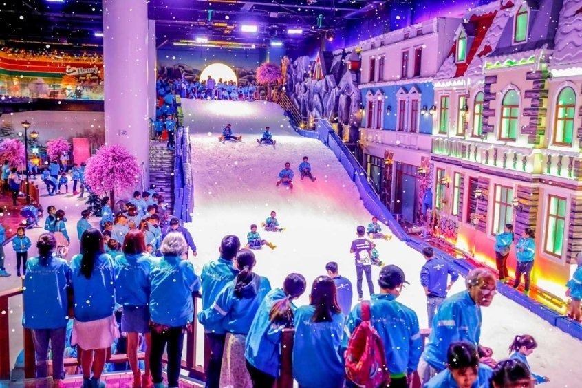 Khu vui chơi Snow Town Sài Gòn – trượt tuyết giữa lòng nhiệt đới