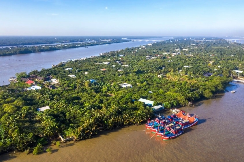 Cồn Phụng – Cù lao xanh mát, thánh địa Đạo Dừa