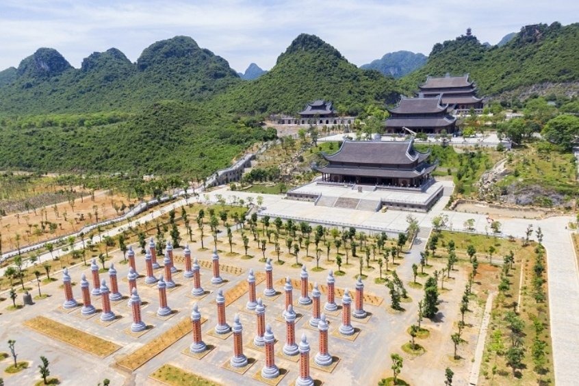 Khu du lịch sinh thái Tam Chúc - Địa điểm du lịch Hà Nam nổi tiếng 2025