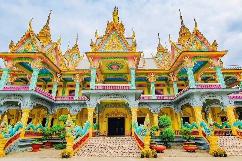 Chùa Som Rong - Kiệt tác kiến trúc Khmer Nam Bộ