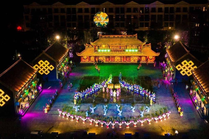 Thưởng thức show diễn thực cảnh "Tinh hoa Việt Nam"