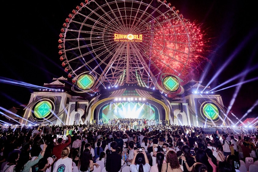 Lễ hội âm nhạc Đà Nẵng hoạt động thu hút đông đảo du khách trẻ