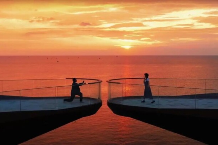 thị trấn hoàng hôn và cầu hôn