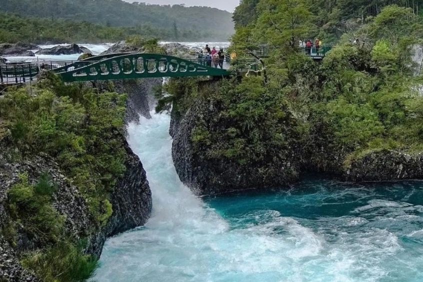 Cầu tàu Puerto Varas - Biểu tượng lãng mạn bên hồ Llanquihue thơ mộng