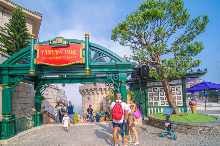 Khu Vui Chơi Bà Nà Hill Nằm Ở Đâu?