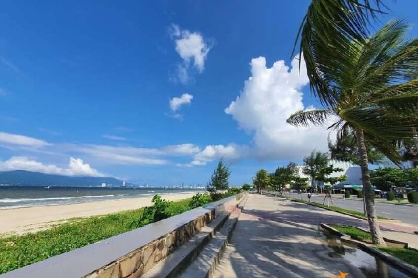 Bãi biển Thanh Khê Đà Nẵng