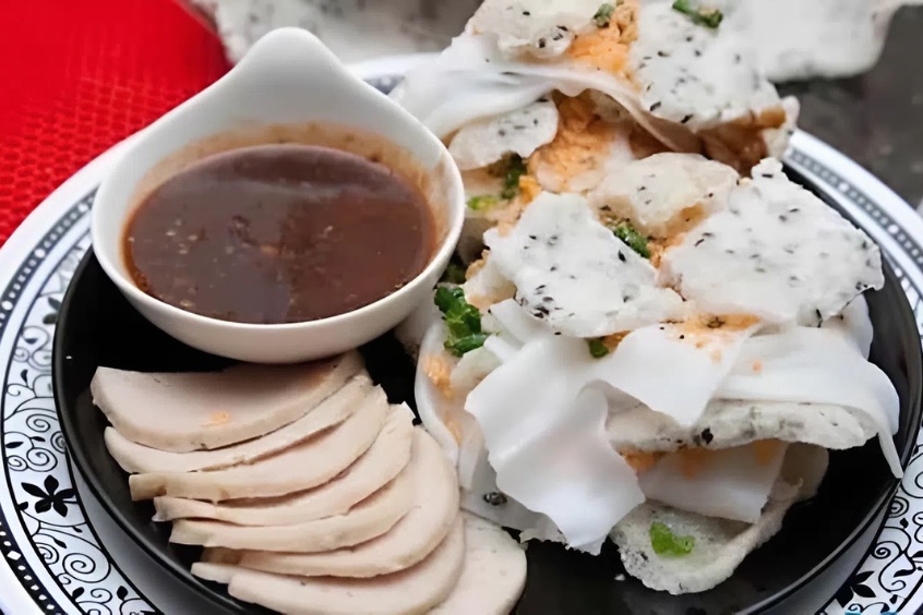 quán bánh tráng đập đường Tôn Đản