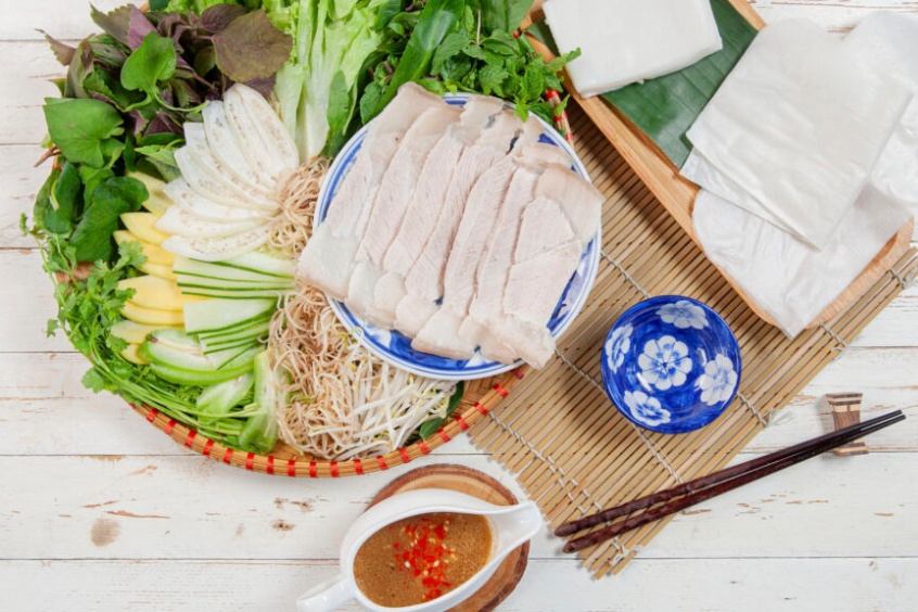 quán bánh tráng cuốn thịt heo Mậu Đà Nẵng