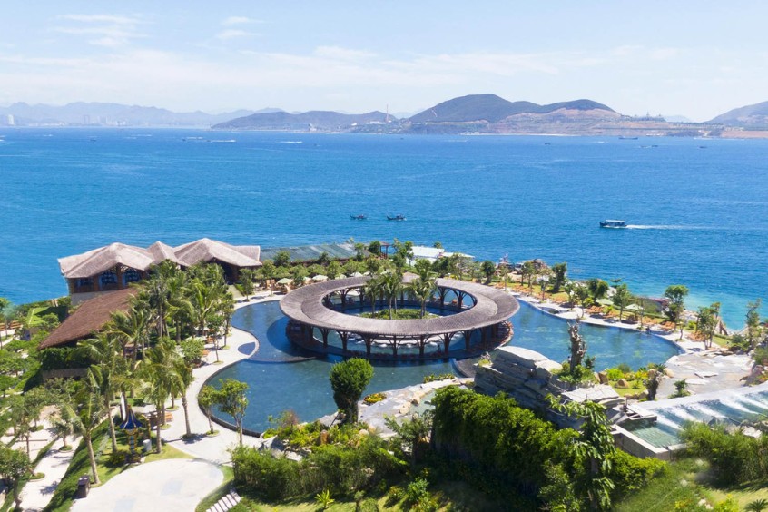  Khu tắm bùn khoáng nổi tiếng