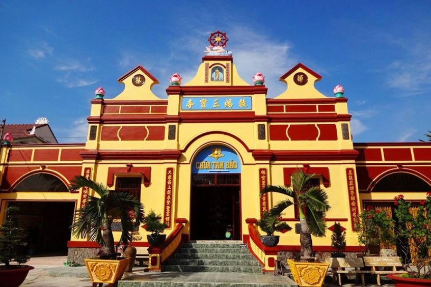 chùa tam bảo