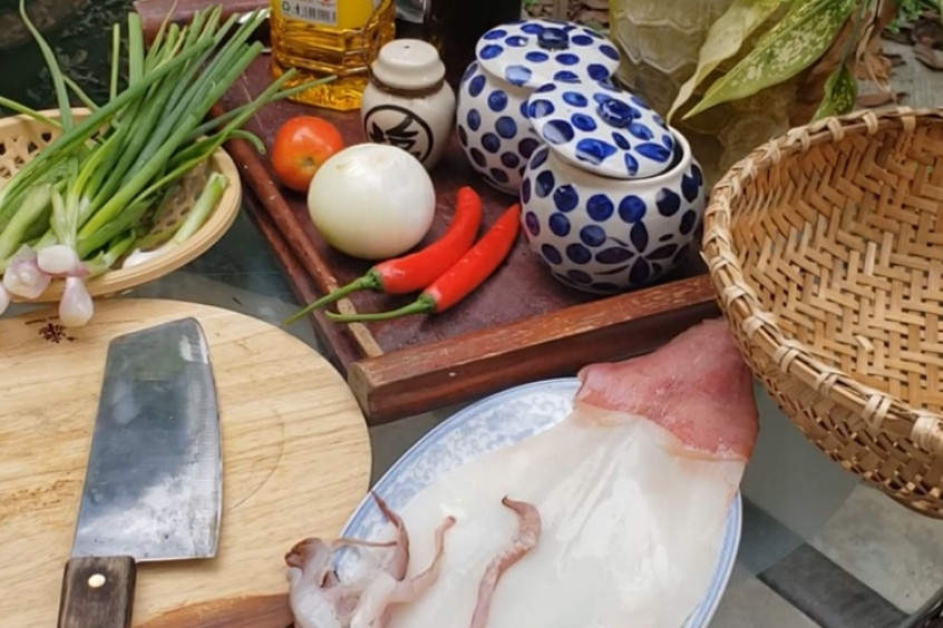 Làm mực 1 nắng tai gia