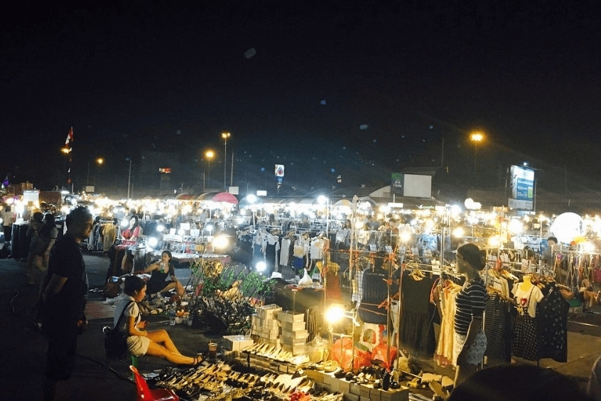 Chợ đêm lê duẩn