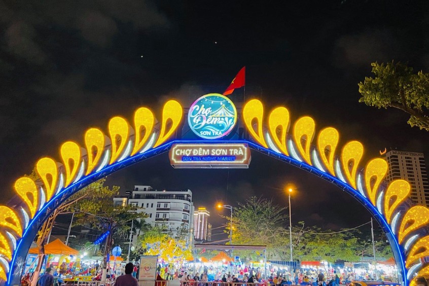 Chợ đêm sơn trà