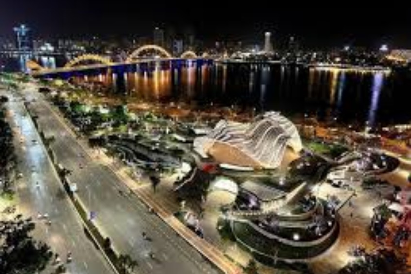 Công viên bờ Đông sông Hàn