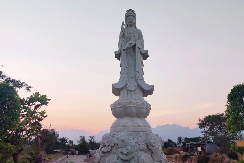 tượng phật quan âm