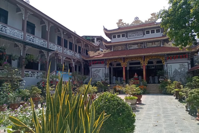 sự tĩnh lặng của chùa