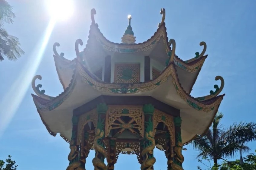 phù điêu và hoa văn