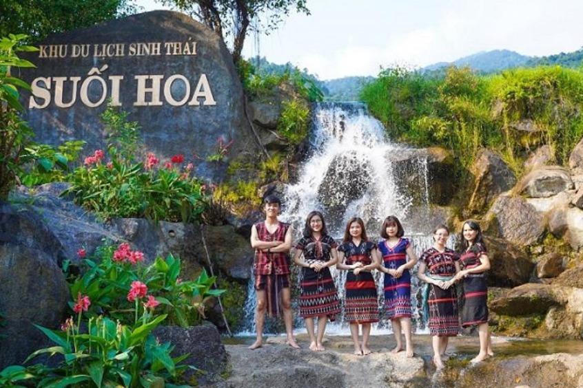 khu du lịch suối hoa đà nẵng