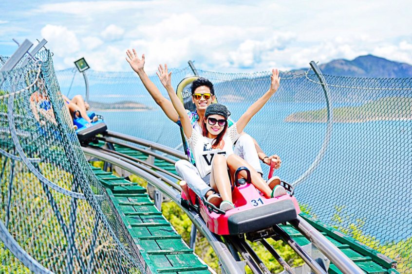 Thoải mái chiêm ngưỡng quang cảnh Bà Nà Hills