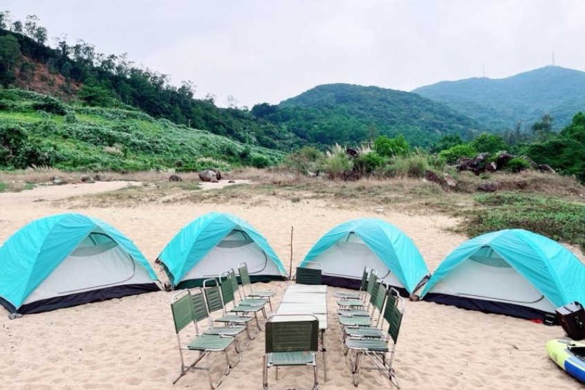 Cắm trại ven biển