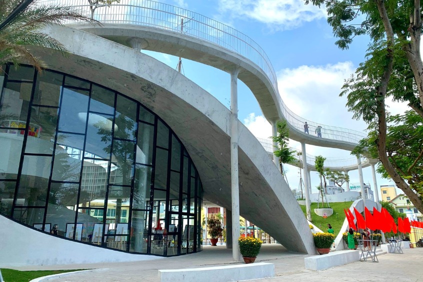 Không gian triển lãm văn hóa - nghệ thuật đương đại tại Wings Art Đà Nẵng