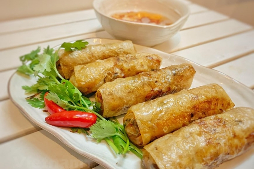 Nem rán hương vị bình dị, gắn liền với những bữa cơm ấm áp bên gia đình