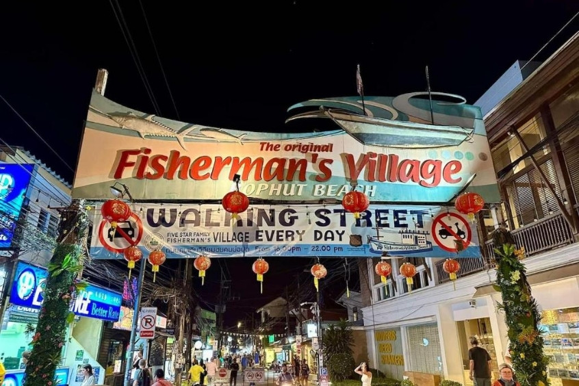 Làng chài Bophut với không khí hoài cổ và chợ đêm sôi động