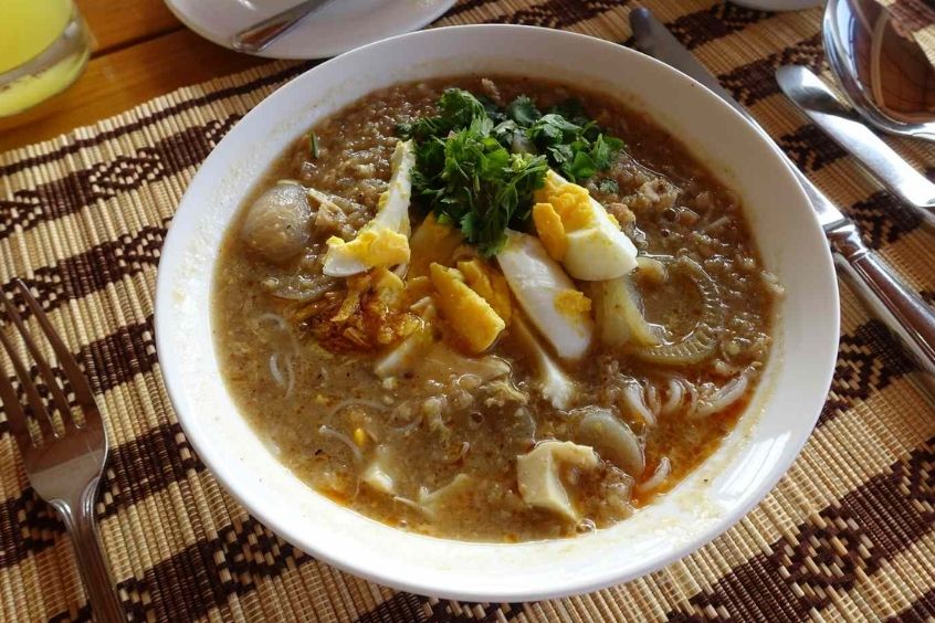 Mohinga đặc sản truyền thống của Myanmar