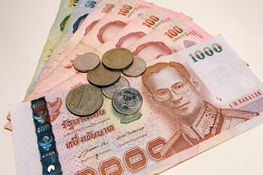 Tiền baht Thái Lan - Phương tiện thanh toán củ yếu khi mua sắm tại Pattaya