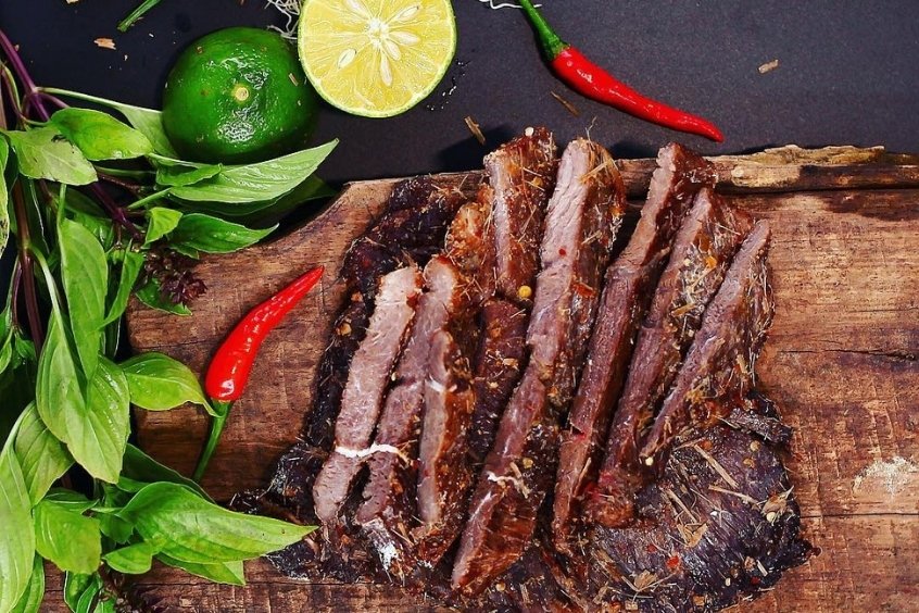 Bò một nắng Đắk Lắk đặc sản trứ danh với vị dai ngọt, thơm lừng hương nắng gió cao nguyên