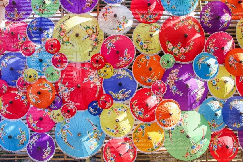 Lễ hội ô Bosang ở Chiang Mai với những chiếc ô giấy đầy màu sắc được trang trí công phu