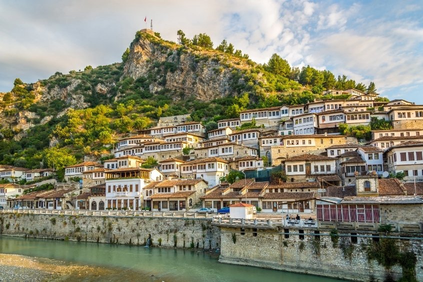 Du lịch Albania cùng 190 Travel