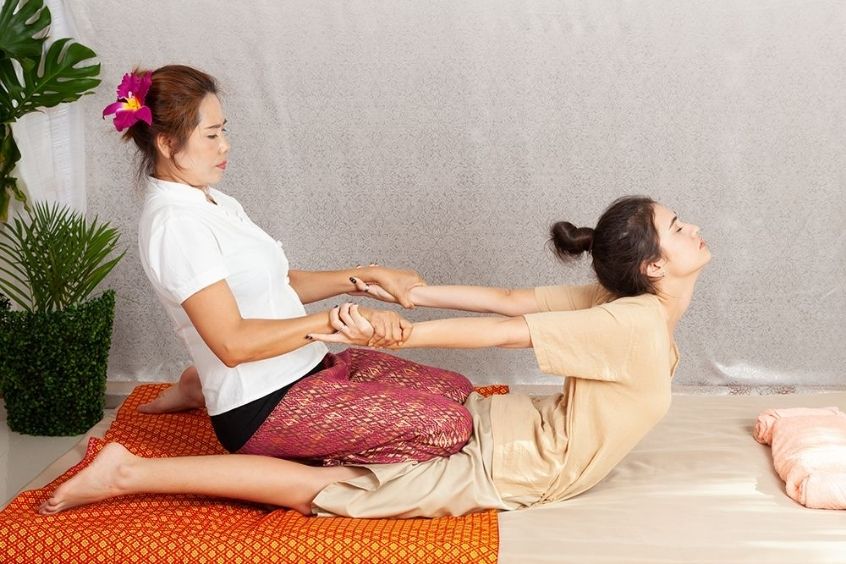 Massage Thái ở Bangkok - Bí quyết thư giãn cơ thể sau một ngày dài khám phá