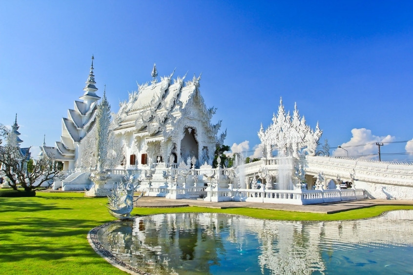 Kiến trúc trắng tinh khôi độc đáo của chùa Wat Rong Khun, Chiang Rai