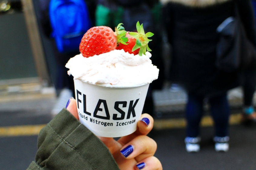 Kem Flask - Món tráng miệng mát lạnh độc đáo của Busan