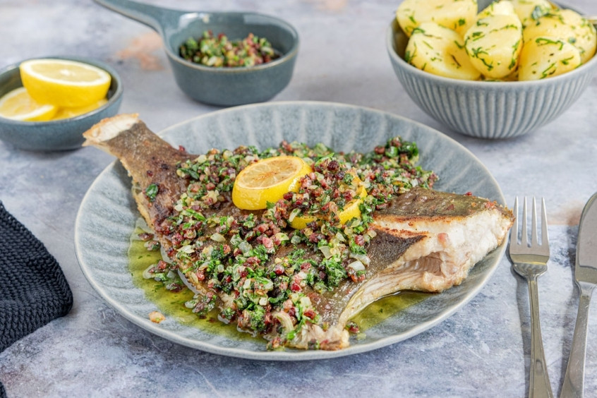 Cá bơn Finkenwerder món ăn đặc sản Hamburg hấp dẫn với hương vị truyền thống