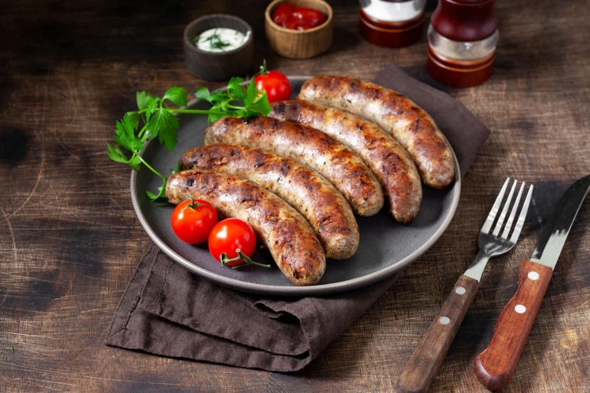 Món ăn đặc sản Bockwurst ăn kèm mù tạt vàng