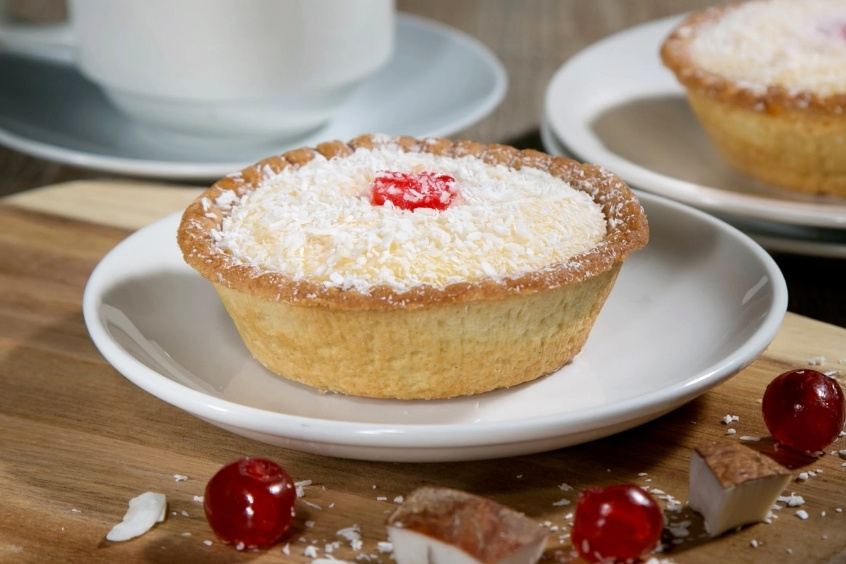 Bánh tart Manchester với nhân trái cây tươi ngon, ngọt dịu và bắt mắt