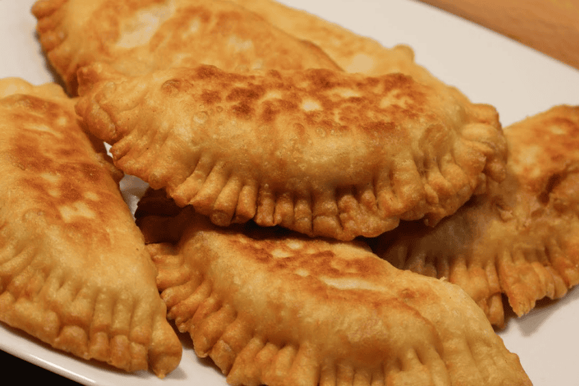 Empanadas de Atún – Bánh Nhân Cá Ngừ Đậm Đà Hương Vị Địa Phương