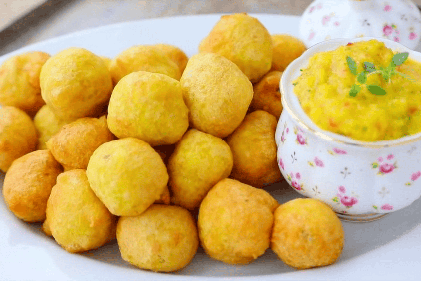 Hương vị cay nồng trong từng viên Pholourie