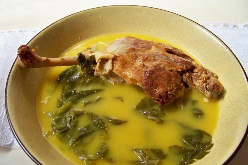 Món vịt truyền thống Manaus nấu cùng sốt Tucupi đặc trưng