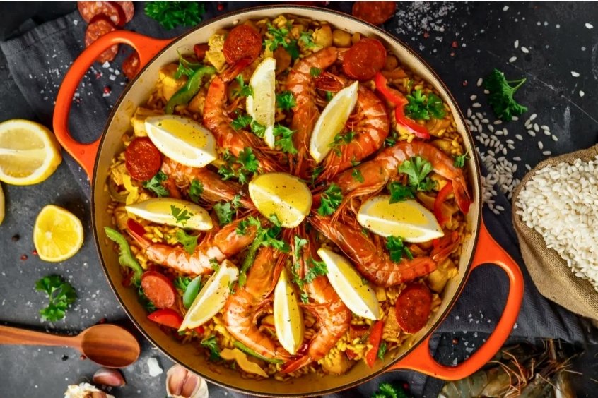 Cơm hải sản Paella Habana Cuba, đặc sản Cienfuegos, thơm ngon, hấp dẫn và giàu dinh dưỡng